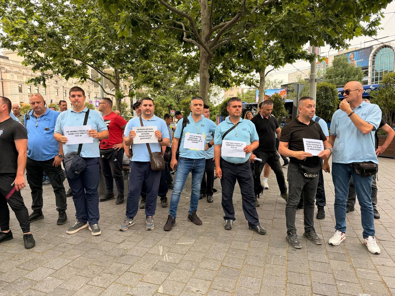 Protest radnika GSP-a u Beogradu; foto: Mašina